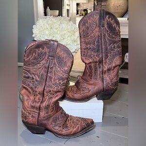 Dan Post Brown Western Leather Cowbo Stylish Embossed Design Women’s Sz 8